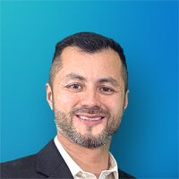 Deacon Oswaldo Flores